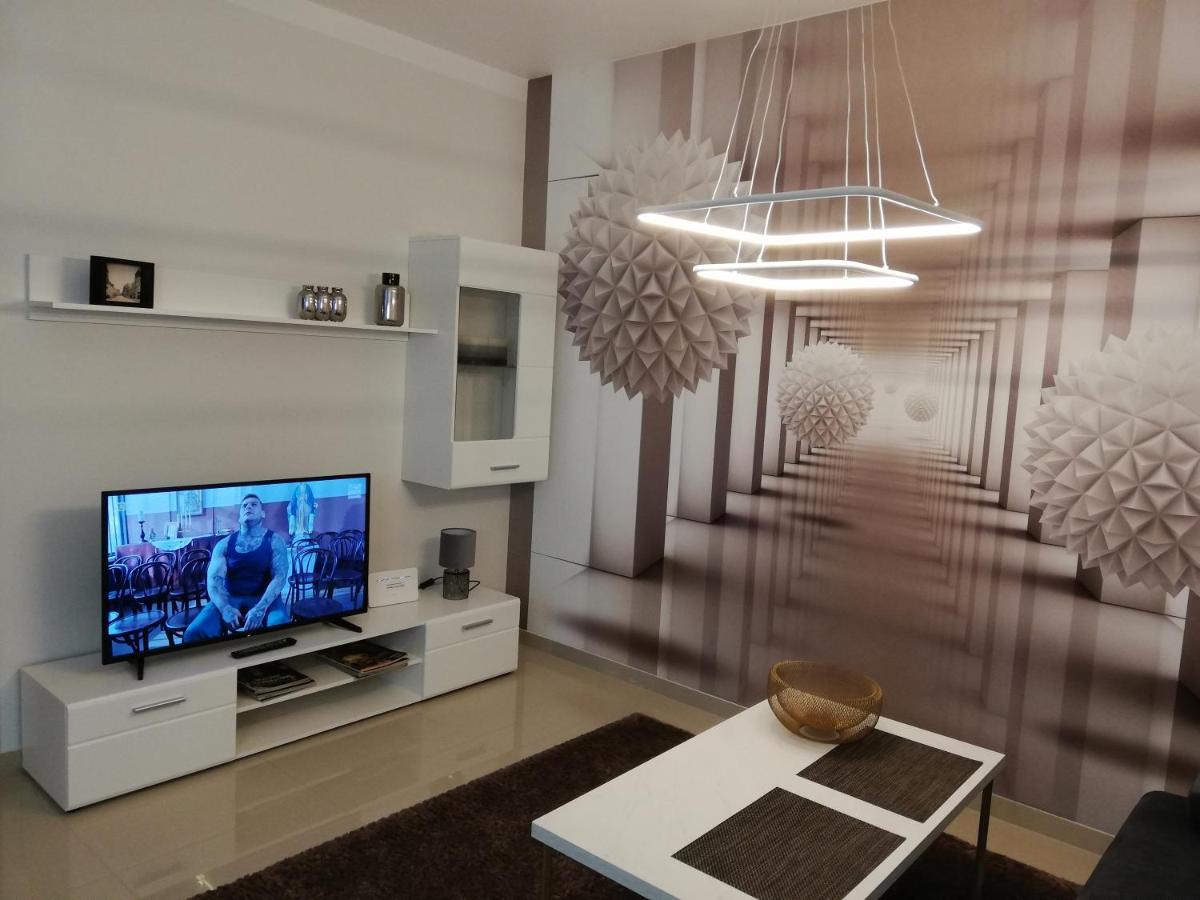 Apartament -Sweet Home Lubiń Zewnętrze zdjęcie